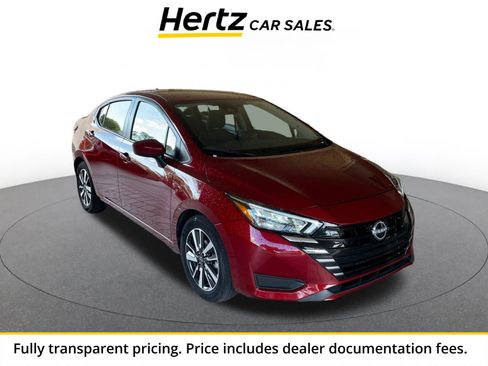 Used 2025 Nissan Versa SV FWD image 1