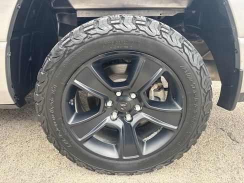Used 2021 RAM 1500 Lone Star AWD/4WD image 9