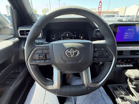 New 2026 Toyota Tacoma SR5 AWD/4WD image 7