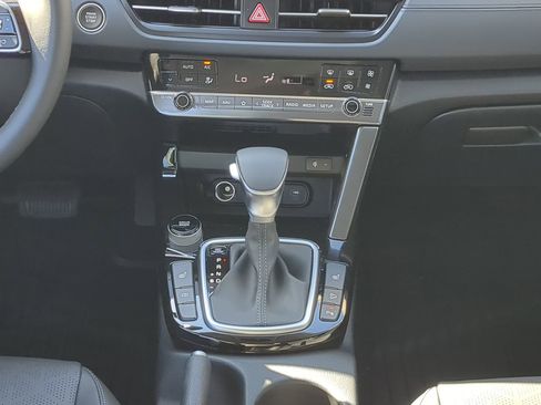 New 2026 Kia Seltos EX image 17