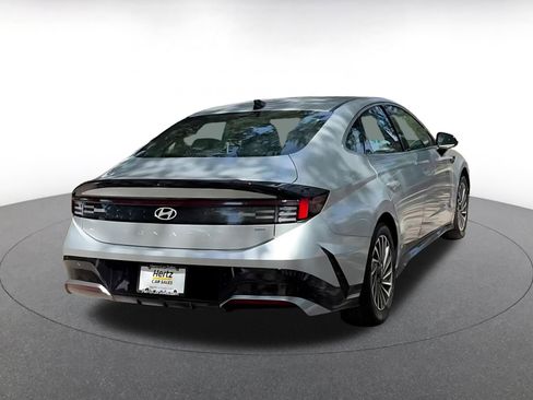 Used 2025 Hyundai Sonata SEL FWD image 16