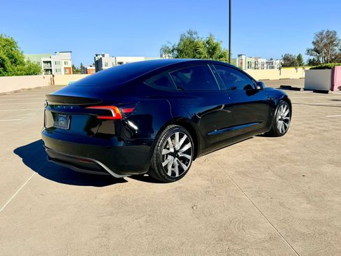 Used 2024 Tesla Model 3 Standard Range RWD image 9