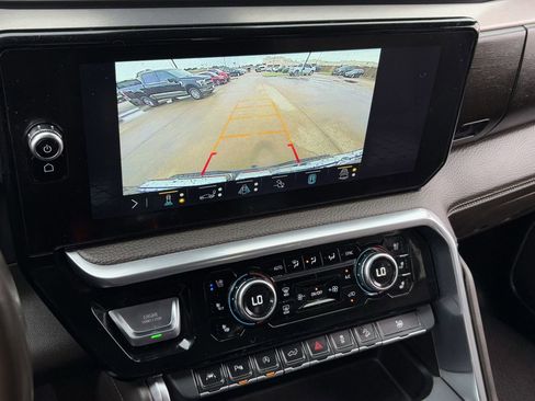Used 2023 GMC Sierra 1500 Denali w/ Denali Reserve Package AWD/4WD image 20