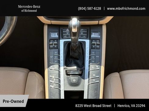 Used 2021 Porsche Macan AWD/4WD image 20