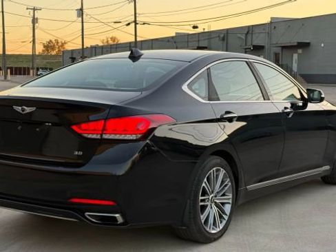 Used 2018 Genesis G80 3.8 image 7