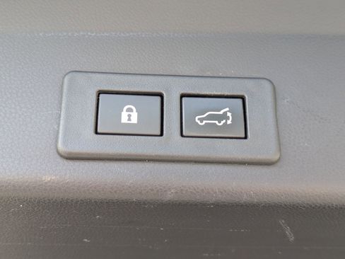 Used 2022 Subaru Ascent Onyx Edition image 32