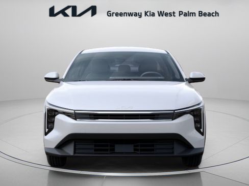 New 2026 Kia K4 FWD image 2