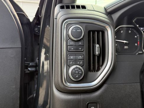 Used 2022 GMC Sierra 2500 Denali AWD/4WD image 27