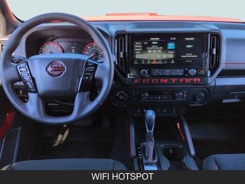 Used 2025 Nissan Frontier PRO-4X w/ Pro Convenience Package image 14