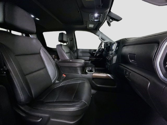 Used 2020 Chevrolet Silverado 1500 LT Trail Boss w/ Midnight Edition AWD/4WD image 28
