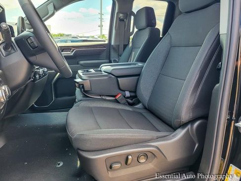 New 2026 GMC Sierra 1500 SLE AWD/4WD image 12