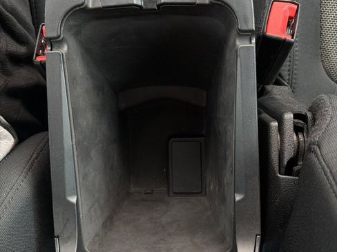 Used 2020 Ford Transit Connect XL image 27