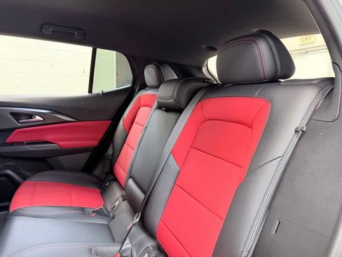 Used 2025 Chevrolet Equinox EV RS FWD image 22