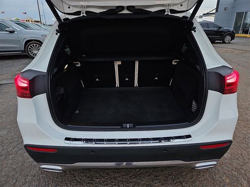 Used 2025 Mercedes-Benz GLA 250 image 15