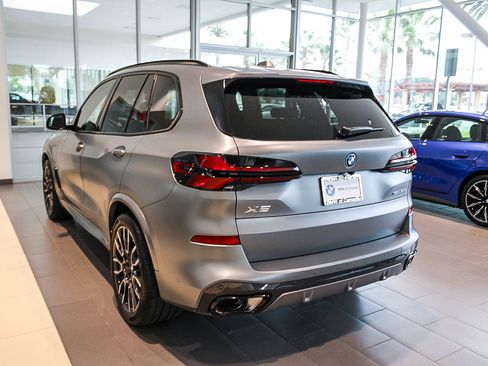New 2026 BMW X5 xDrive50e AWD/4WD image 4