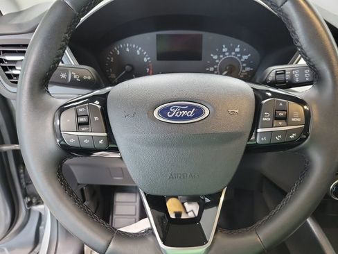 Used 2022 Ford Escape SEL image 6