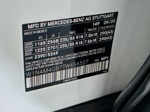 Certified 2026 Mercedes-Benz GLB 250 image 26