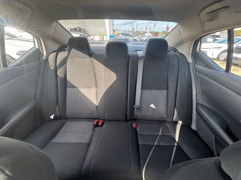 Used 2025 Nissan Sentra SV image 35