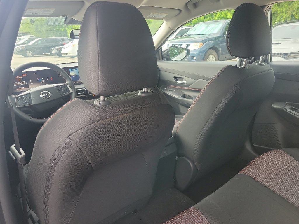 New 2027 Nissan Sentra SR FWD image 16