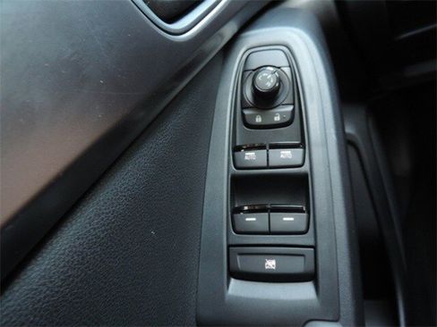 Certified 2025 Subaru Impreza 2.0i image 23