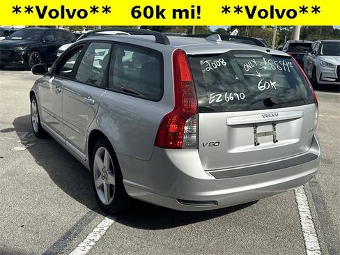 Used 2008 Volvo V50 2.4i image 9