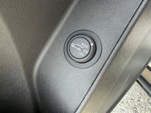 Used 2024 Chevrolet Equinox LT AWD/4WD image 29