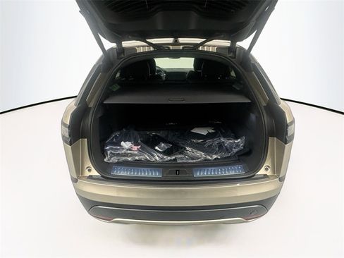 New 2026 Land Rover Range Rover Velar Dynamic SE image 26