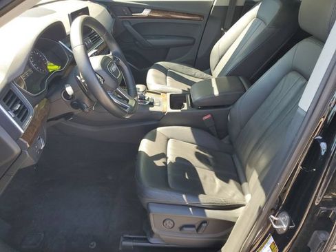 Used 2018 Audi Q5 2.0T Premium AWD/4WD image 5