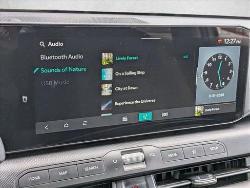 Used 2025 Kia K4 LXS image 13