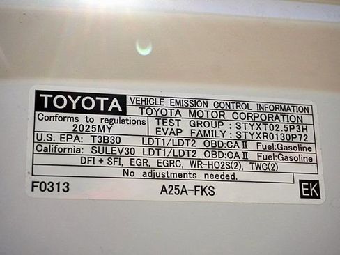 Used 2025 Toyota RAV4 XLE w/ Convenience Package FWD image 35