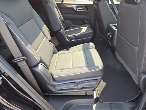 New 2026 GMC Yukon Elevation w/ Elevation Premium Package RWD image 27