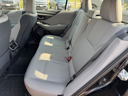 Used 2023 Subaru Legacy Premium AWD/4WD image 9