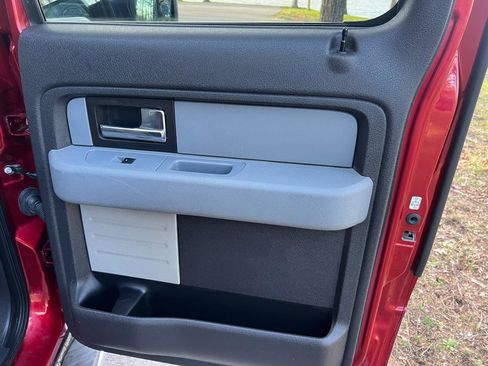 Used 2014 Ford F150 XLT w/ Equipment Group 302A Luxury image 16