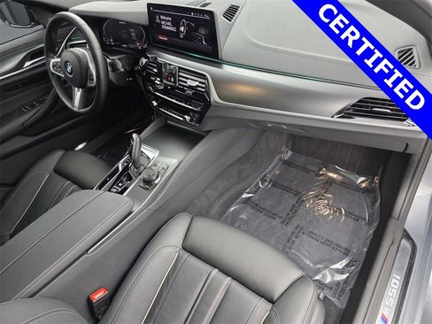 Certified 2023 BMW M550i xDrive w/ Executive Package image 32