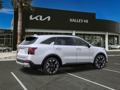 New 2026 Kia Sorento SX FWD image 6