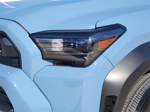 Used 2025 Toyota 4Runner SR5 image 6