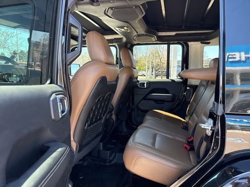 Used 2020 Jeep Wrangler Unlimited Rubicon AWD/4WD image 16