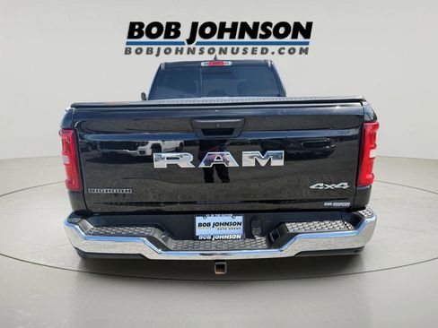Used 2025 RAM 1500 Big Horn AWD/4WD image 4