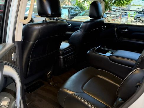 Used 2021 INFINITI QX80 Luxe AWD/4WD image 9