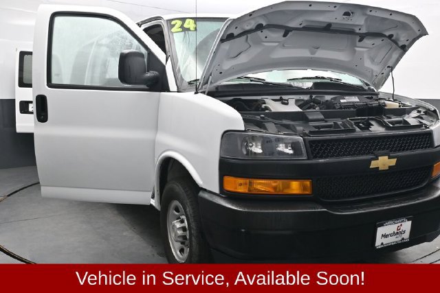 Used 2024 Chevrolet Express 3500 LS RWD image 38