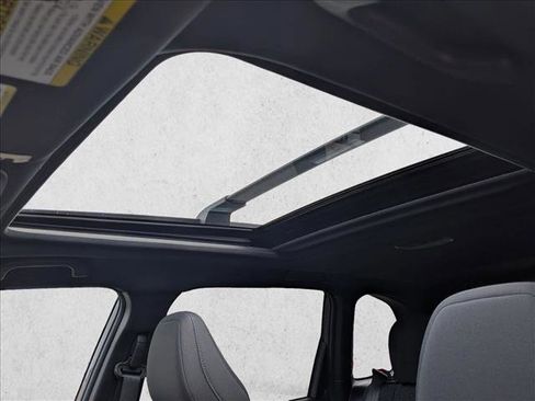 Used 2026 Subaru Forester Premium image 14