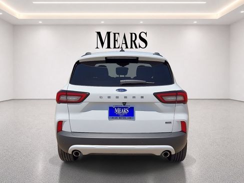 Used 2023 Ford Escape SE FWD image 4