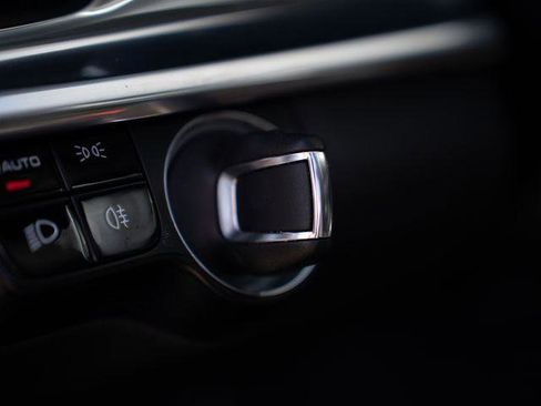 Certified 2020 Porsche Panamera 4 AWD/4WD image 28