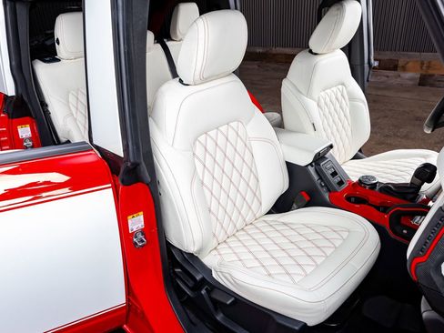 Used 2023 Ford Bronco Heritage Edition image 29