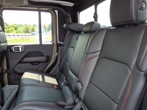 New 2026 Jeep Gladiator Rubicon AWD/4WD image 7