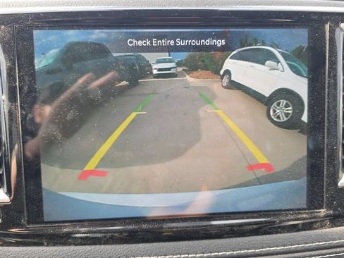 Used 2022 Chrysler Pacifica Touring-L FWD image 20