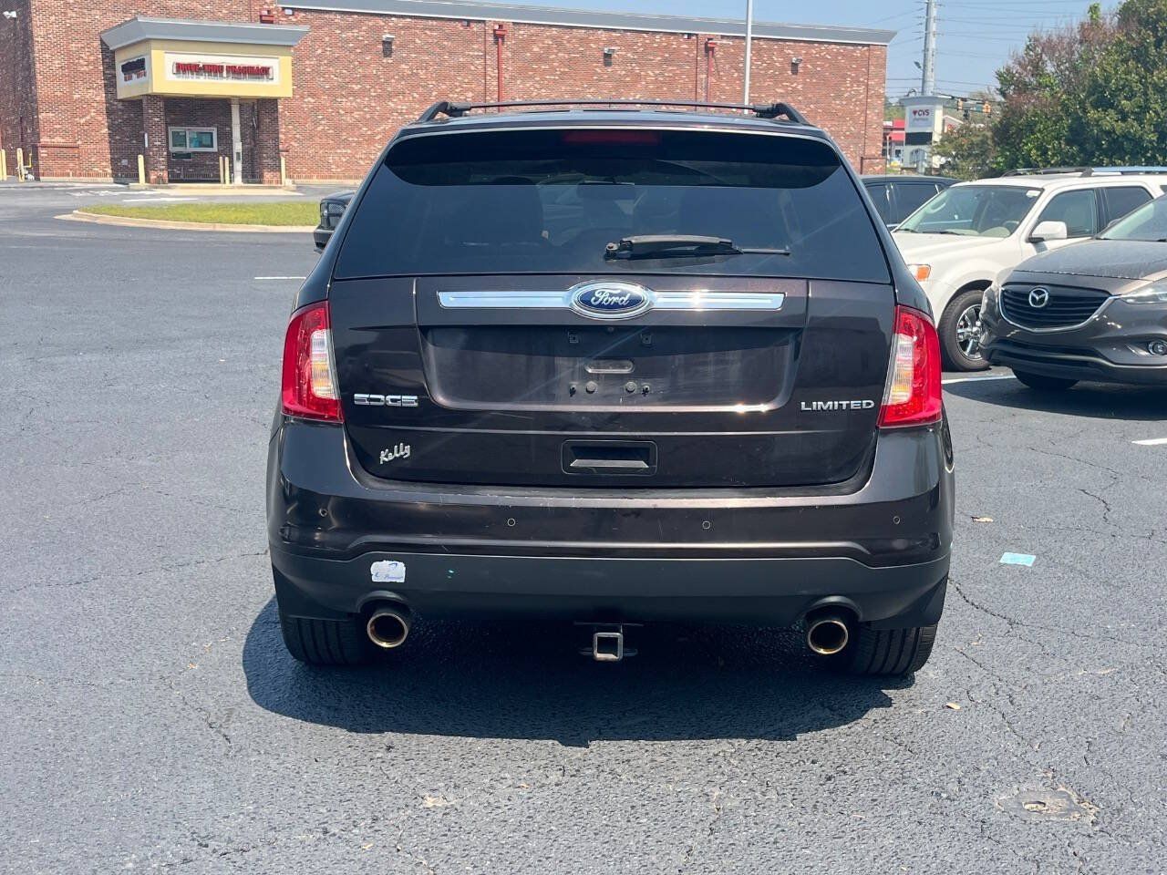 Used 2013 Ford Edge Limited w/ Driver Entry Pkg FWD image 7
