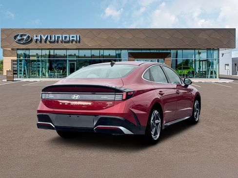 New 2026 Hyundai Sonata SEL AWD/4WD image 7