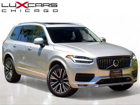 Used 2022 Volvo XC90 T6 Momentum w/ Advanced Package AWD/4WD image 2
