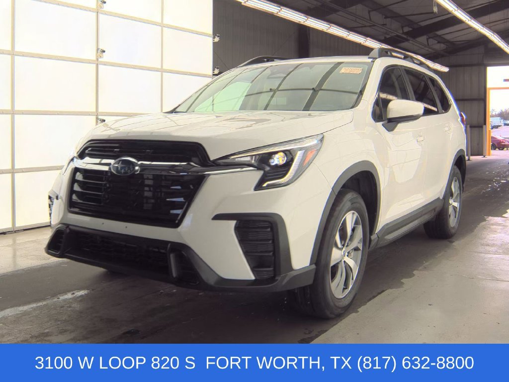 Used 2025 Subaru Ascent Premium AWD/4WD image 1